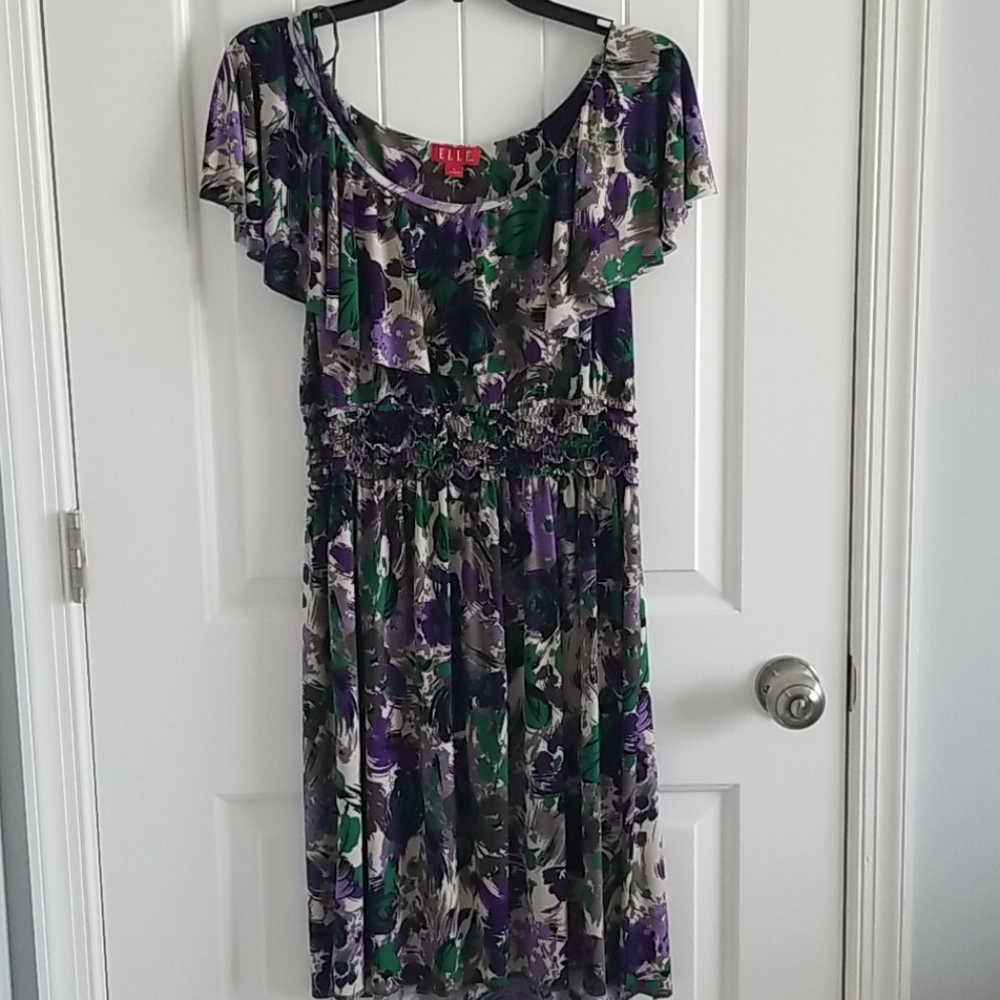 Elle off the shoulder patterned dress